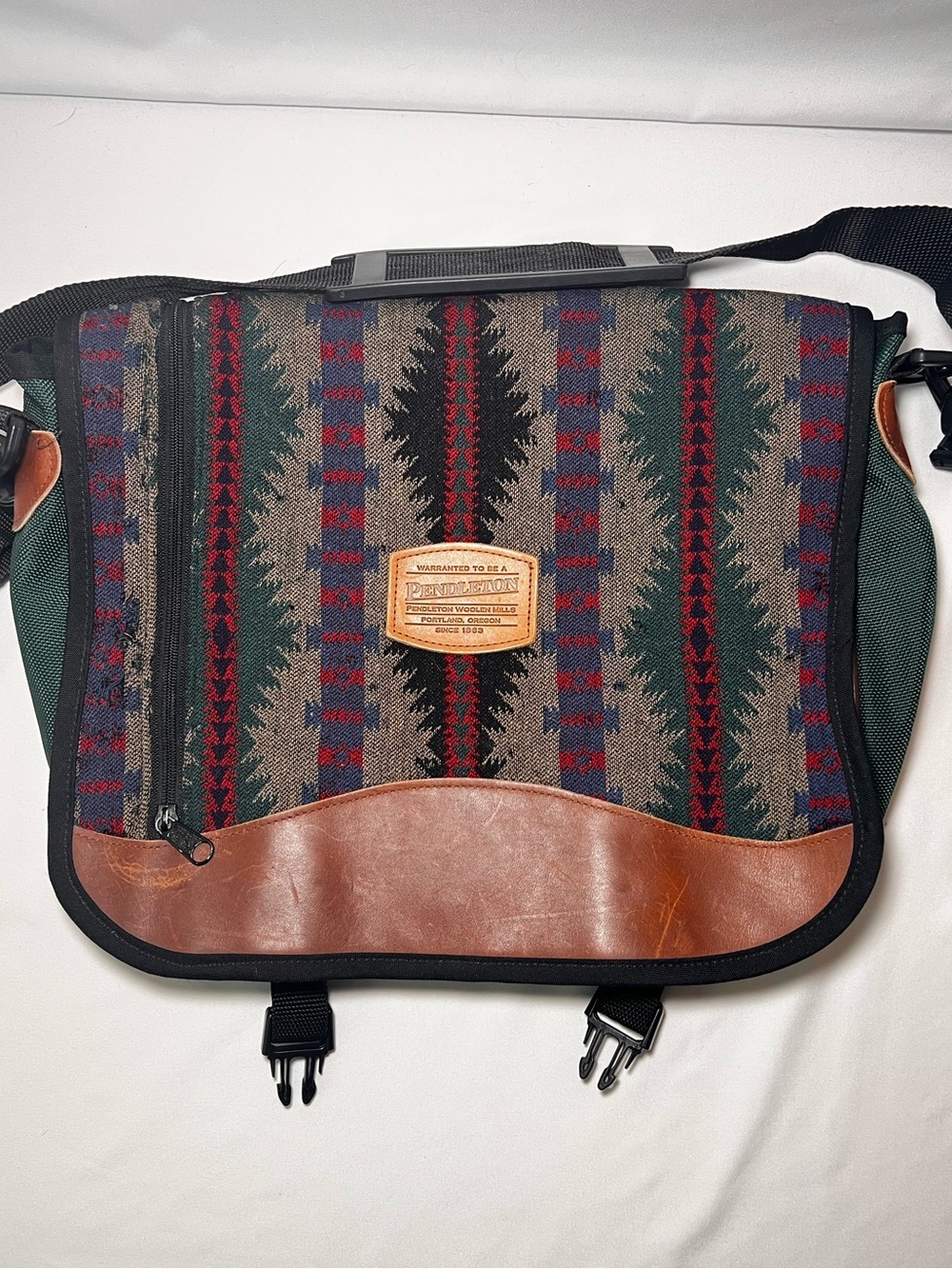 Vintage Pendleton Multicolor Navajo-Style Messenger Bag with Leather Accent